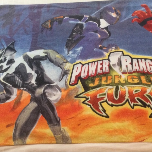 Beach Towel Power Rangers Disney Store Jungle Fury Vintage 57”x 30” - Picture 2 of 4